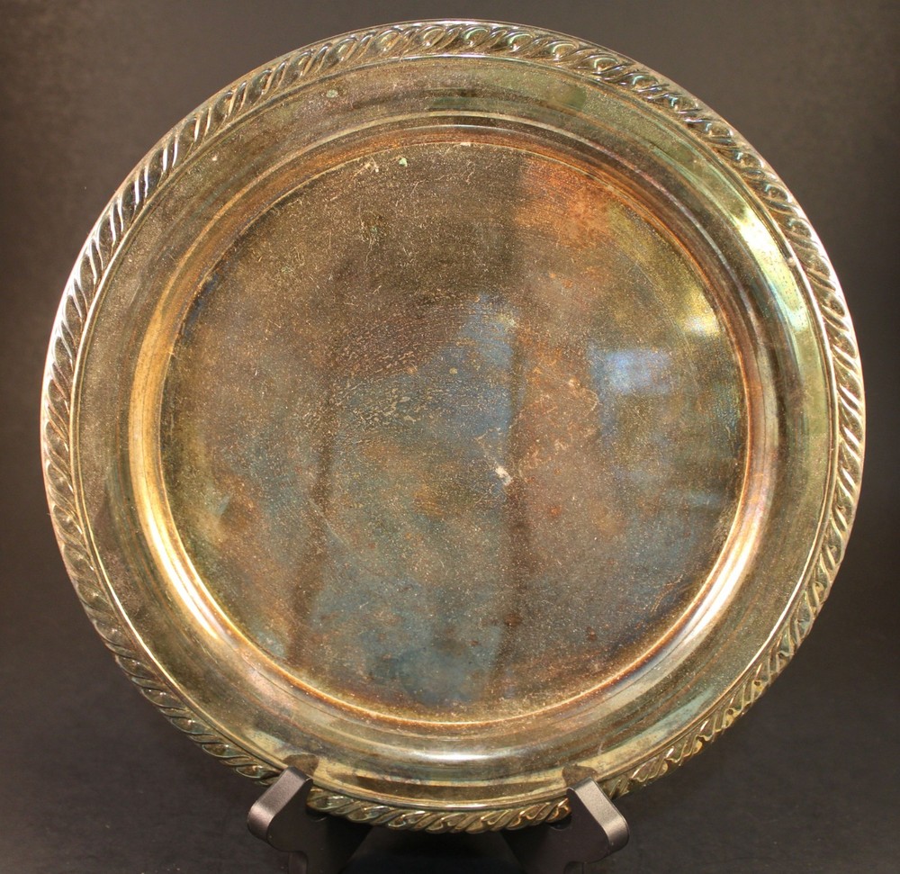 VTG Unmarked 10 1/4" Round Silverplate Platter Serving Tray