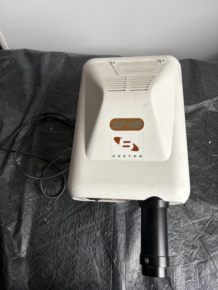 Burton CP-40 Chart Projector *Tested Powers On*