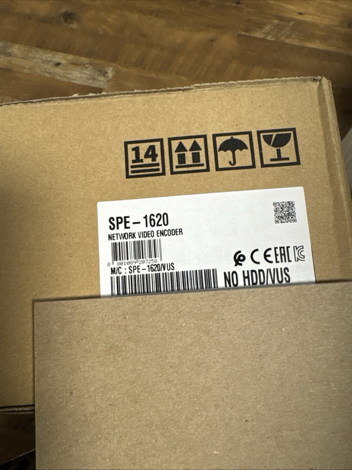 Hanwha SPE-1620 16 Channel Network Video Encoder (Wisenet)