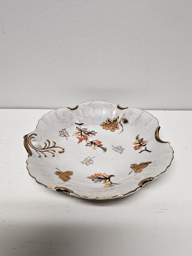 Lusterware Autumn Leaf Bowl Gold