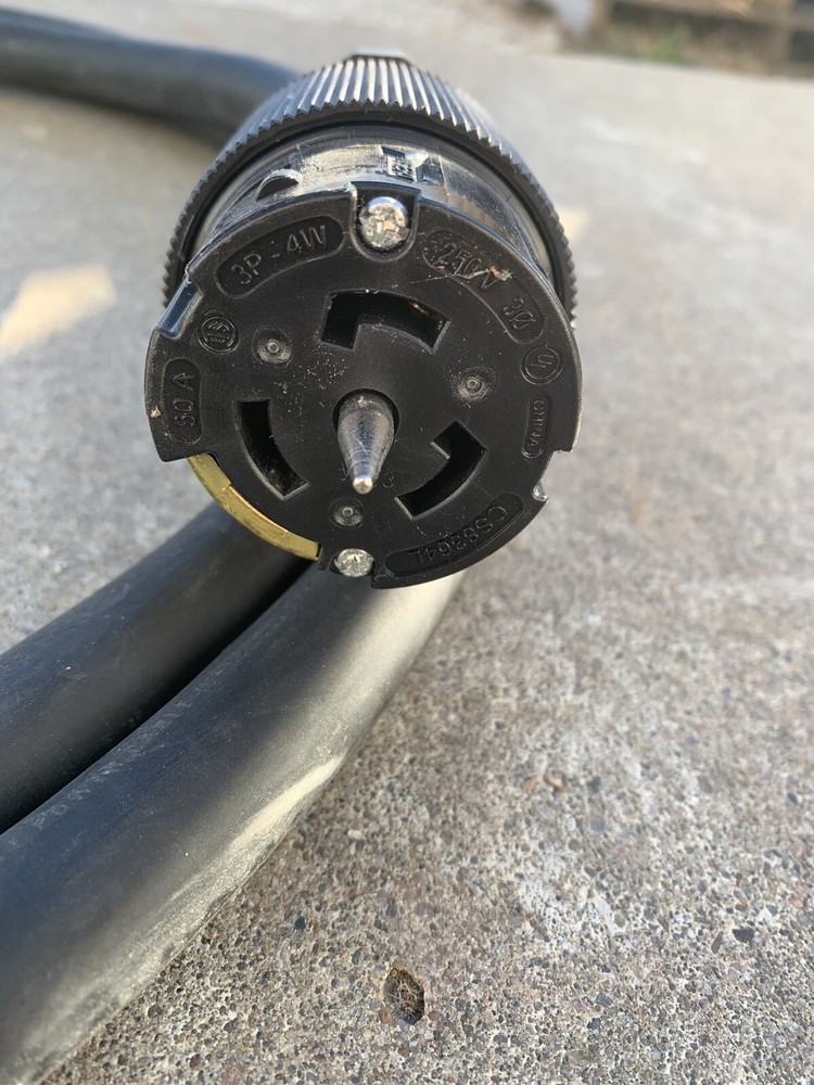 2x EMC Power Distribution Cables