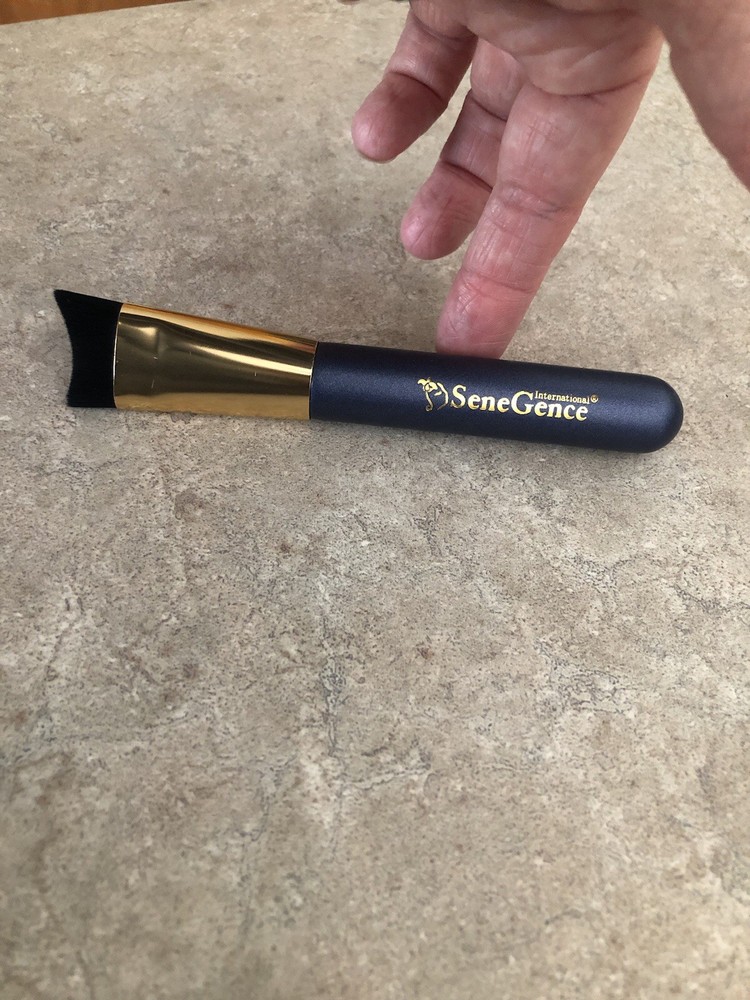 SeneGence Brush NEW!