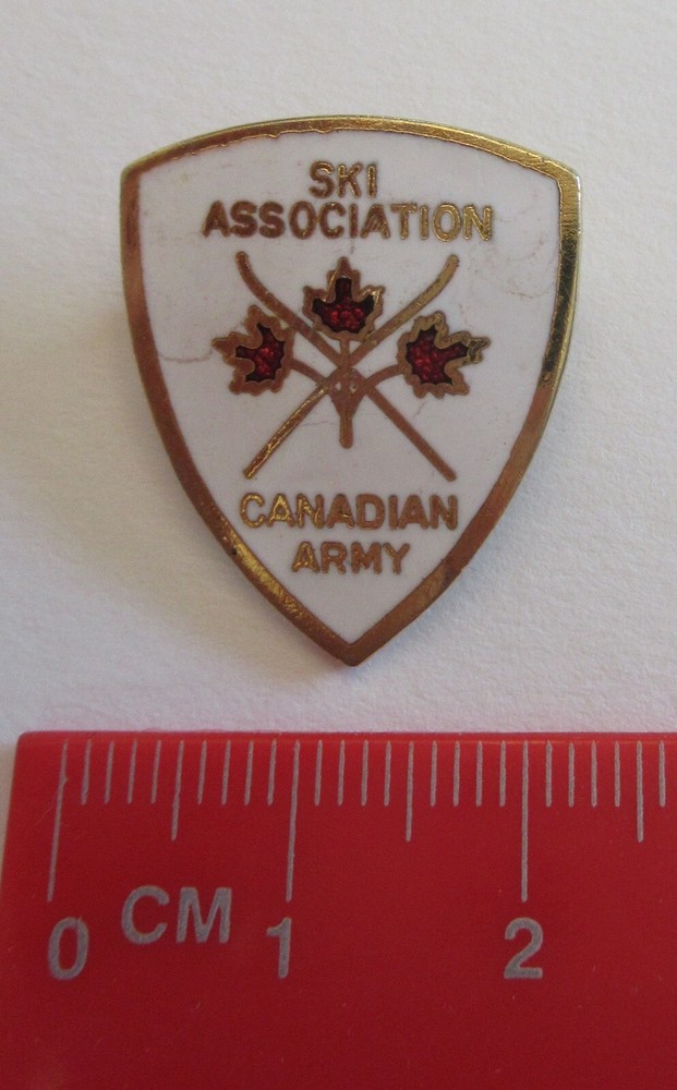 Canadian Army Ski Association Pin