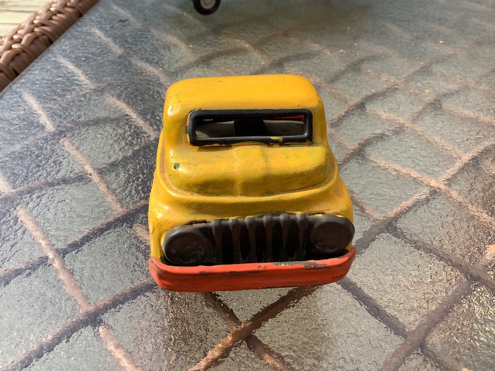 Vintage DIECAST Tractor/Trailer unmarked repainted