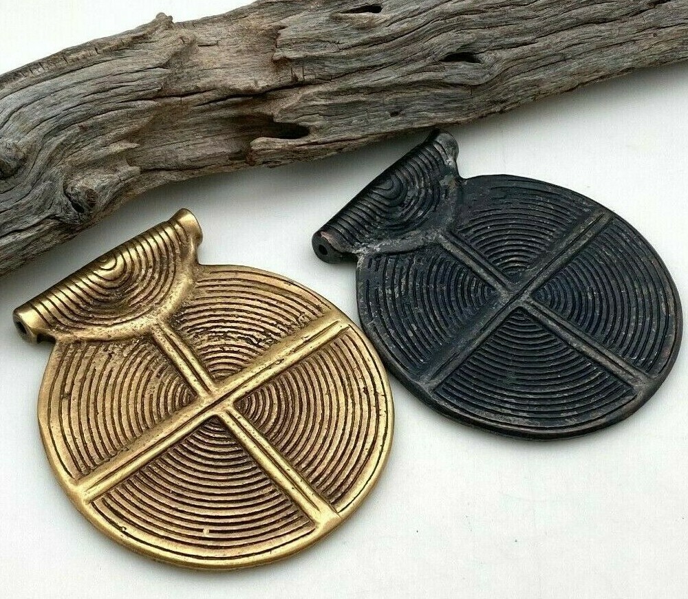 Large Round Solid Brass Pendant (2 Variations) (BP63)