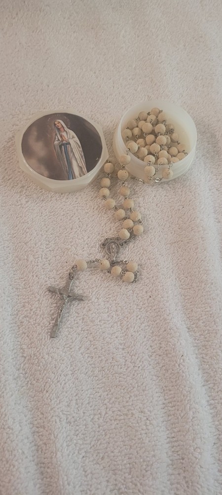 Vintage Rosary (T18)