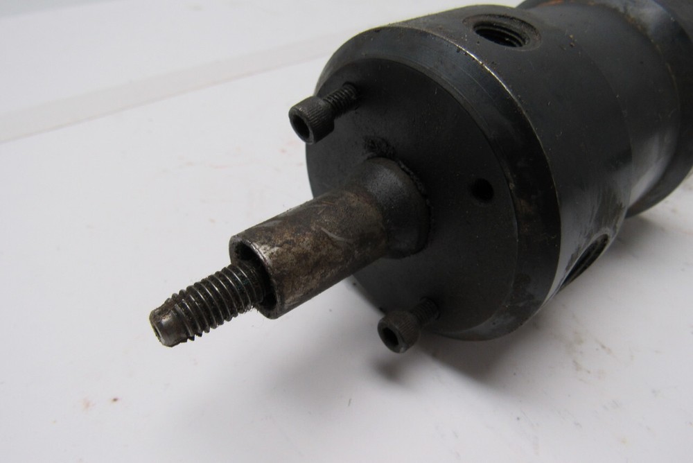 Chicago Pneumatic XP103485 Pistol Grip Thread Chaser Cleaner Tapper