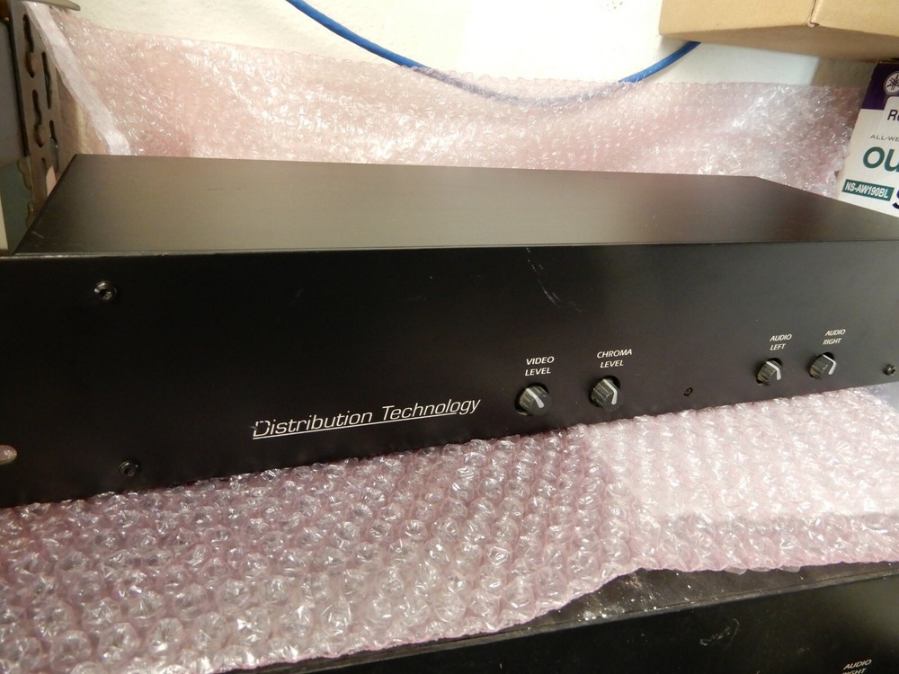 Audio Video Distribution splitter