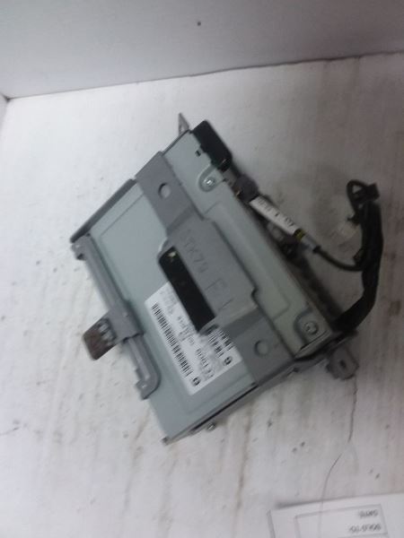 Radio Receiver AM FM CD Bluetooth 2016-2018 Mazda TK78669C0B