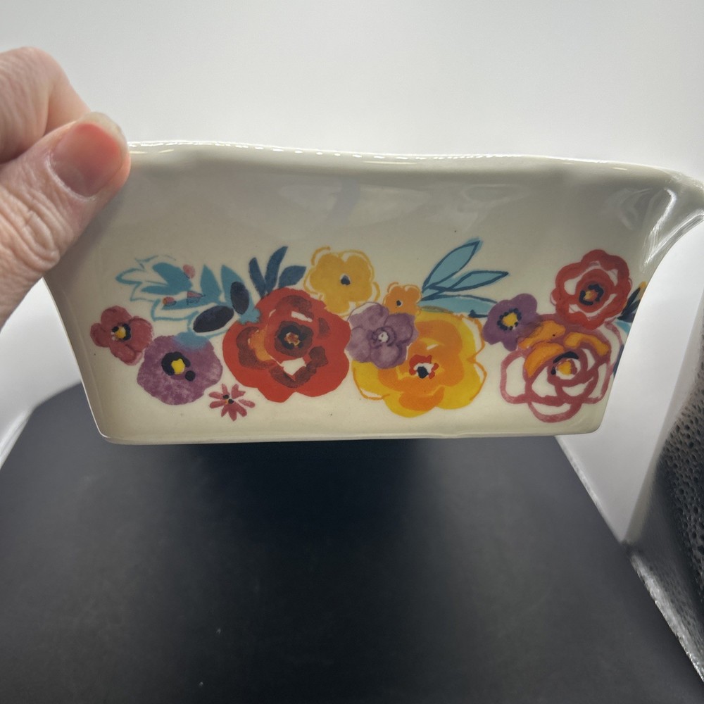 The Pioneer Woman Rectangular Ruffle Top Ceramic Bakeware