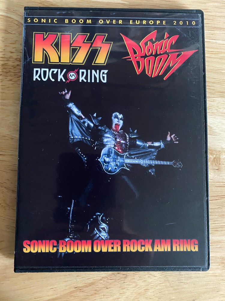 KISS - Sonic Boom 2010 Germany DVD Gene Simmons Paul Stanley Vinnie Vincent