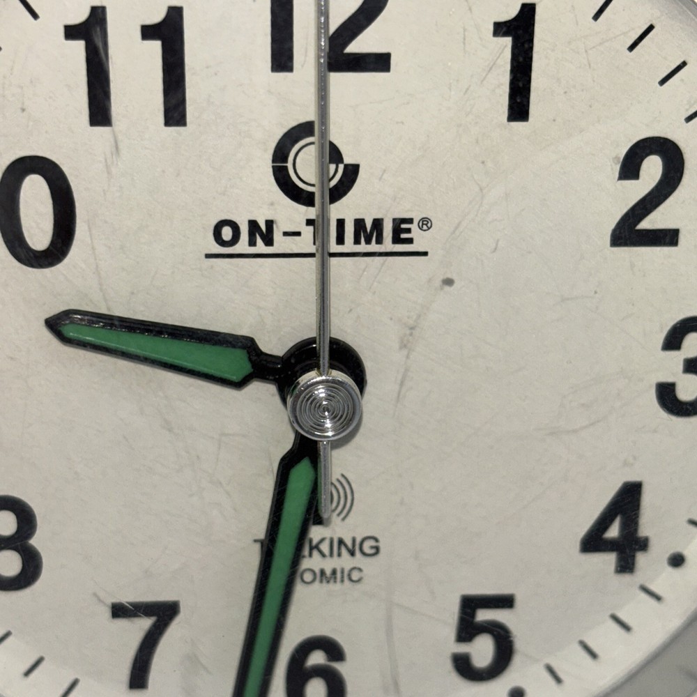 On Time Talking Atomic Alarm Clock Uses 2 C Batteries