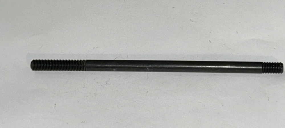 980569 Stud, Table