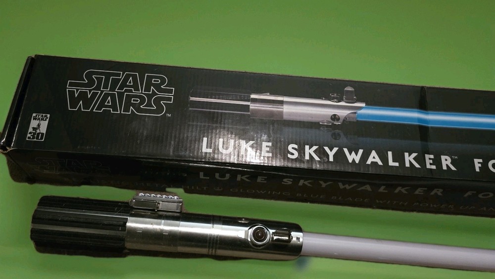 Master Replicas Skywalker Force FX Lightsaber Collectible MISSING BATTERY CASE
