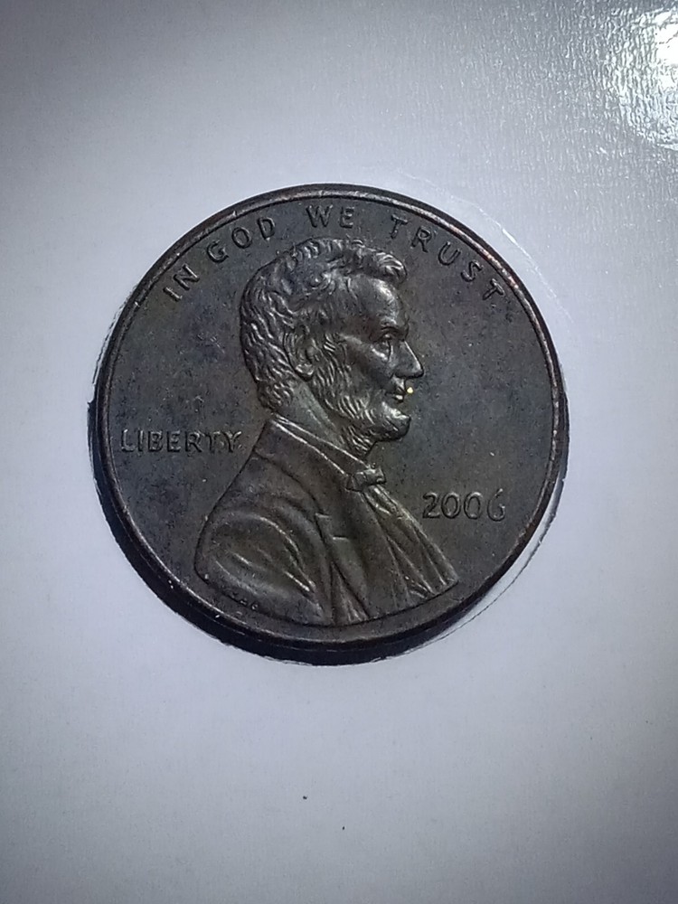 2006 Lincoln Cent Black Beauty With Gold Flake!!