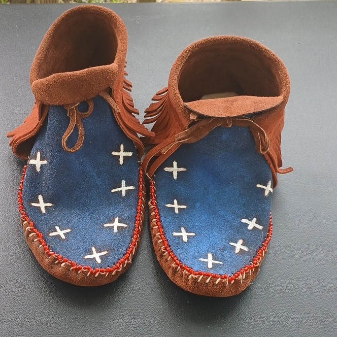 PowWow Regalia - Cowhide Leather Moccasins with Fringe and Edge Beading