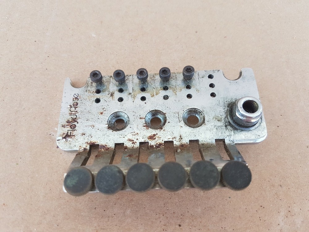 1982 FLOYD ROSE TREMOLO BASE - ORIGINAL - FIRST VERSION
