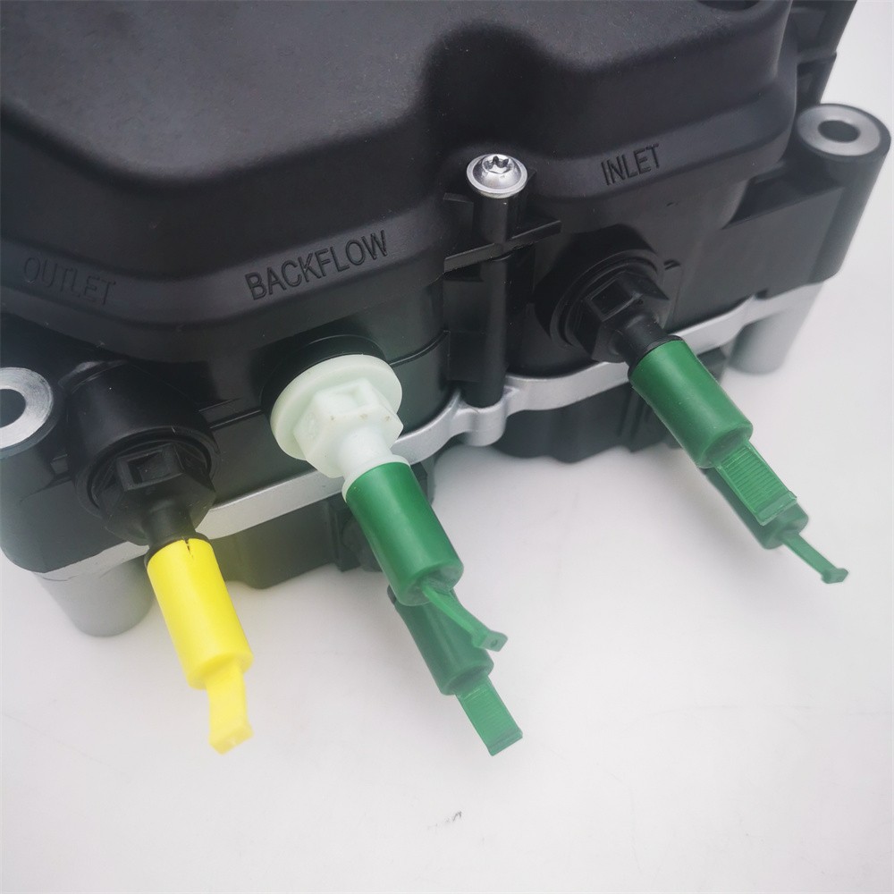 21577507 Def Urea Pump Fits For 85003864 21577511 Volvo Mack 12V D13 21332701