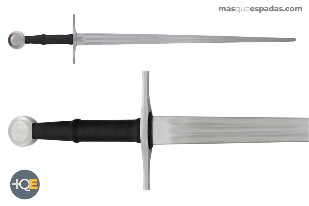 Hand sword and half ready for sk-B battle