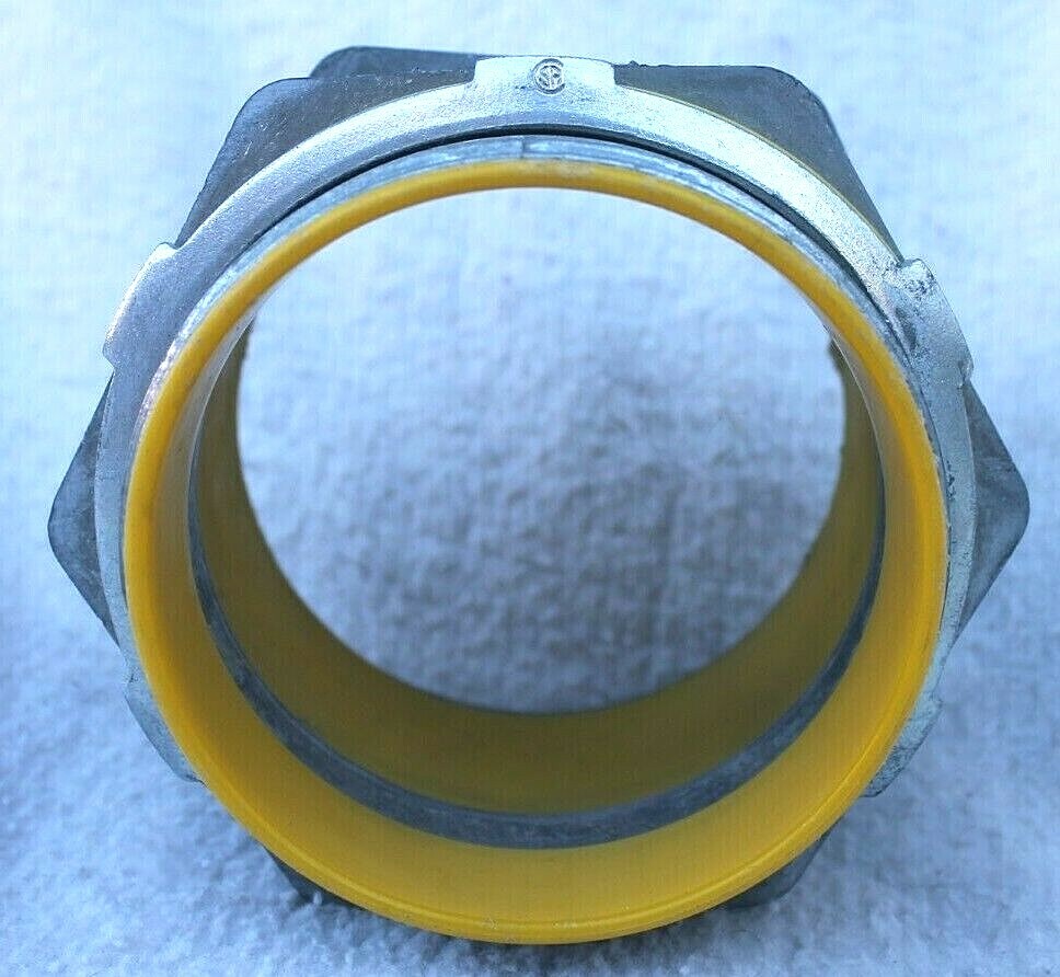 Arlington 4" Compression Coupling