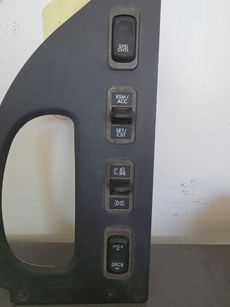 2015 Freightliner M2 106 Switch Dash Panel