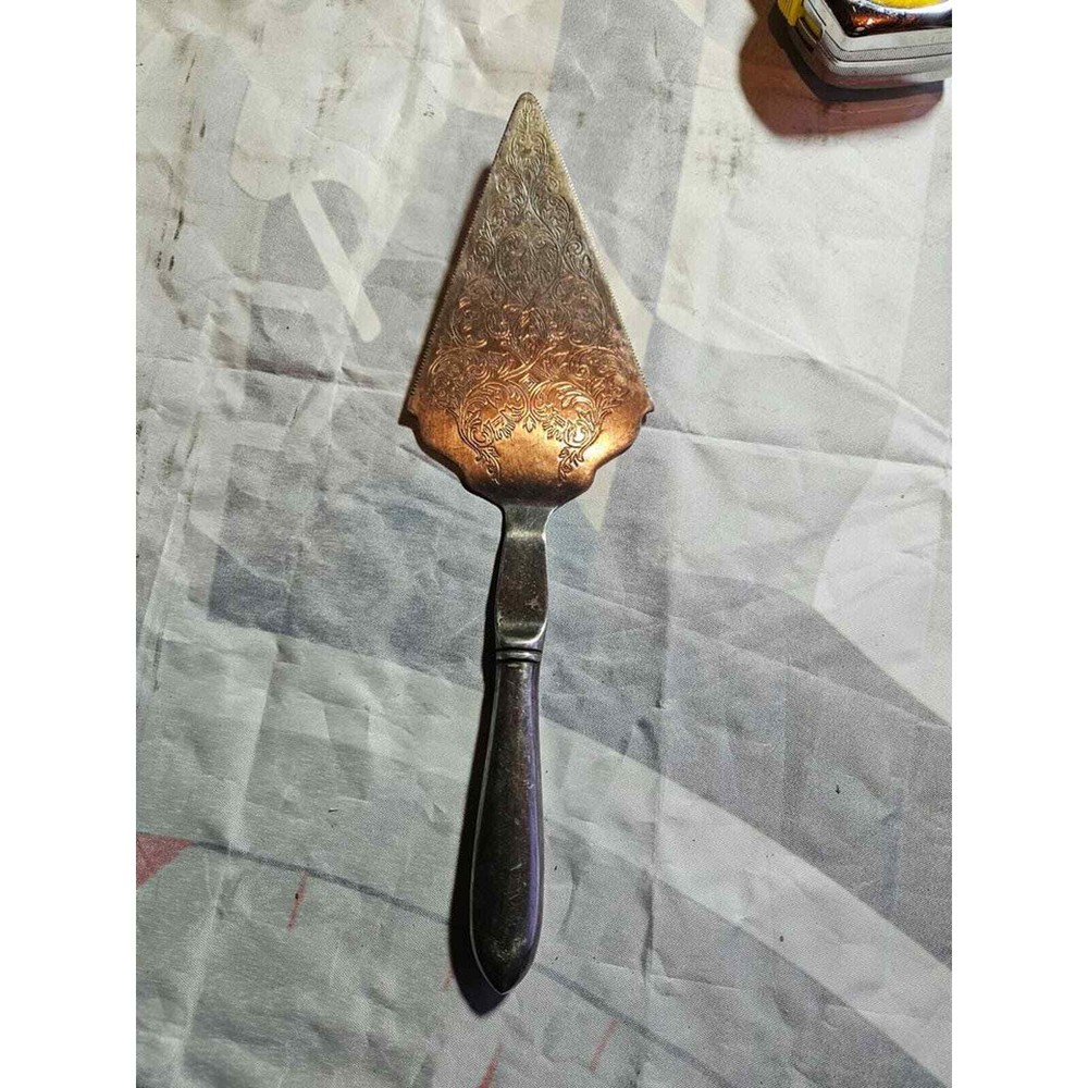 Spade Pastry Server Vintage Silverplate