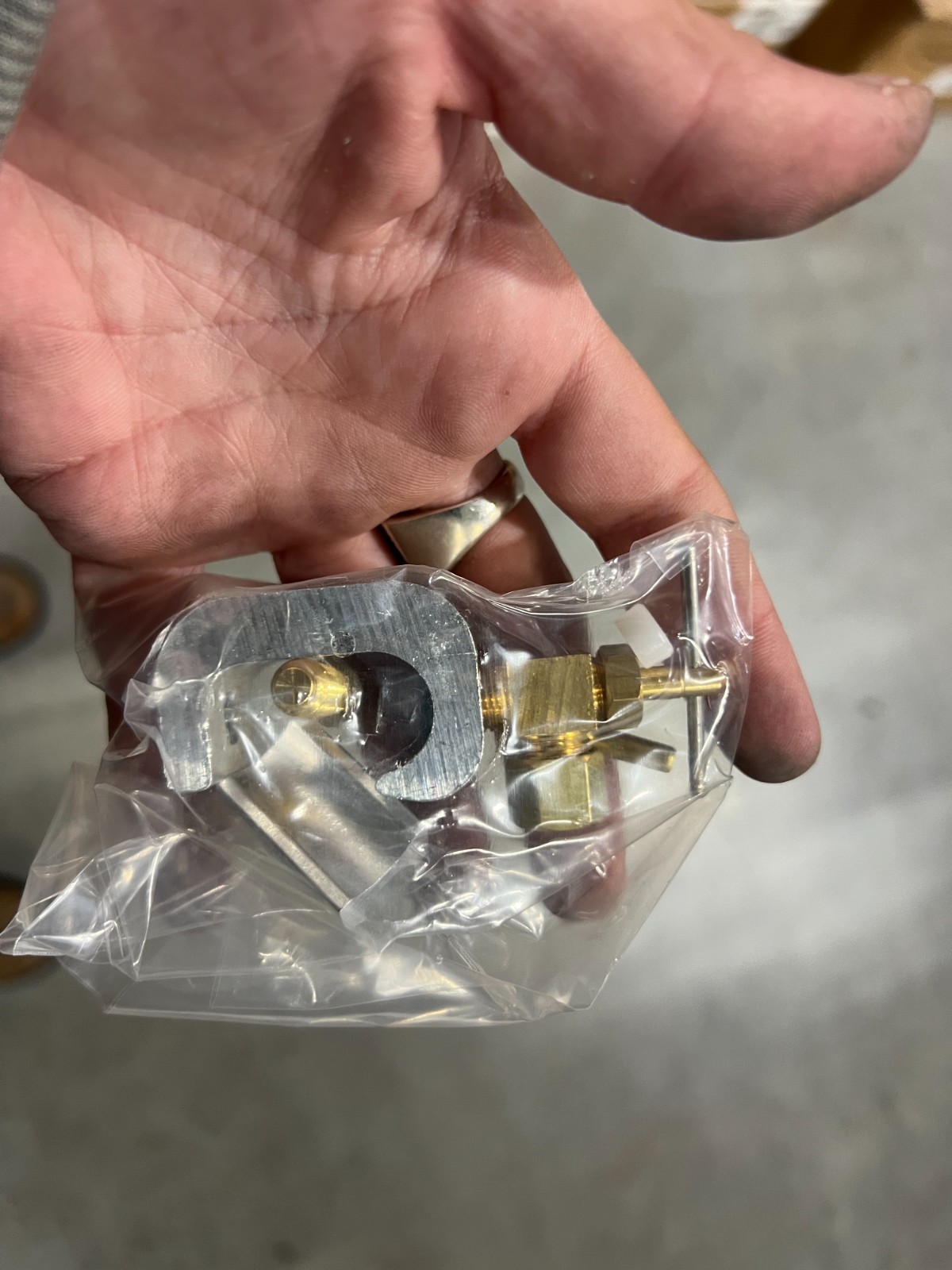 Saddle Valve Self Piercing 1/4" Aluminum Brass Fitting C-Clamp Style SVN6-14 NEW