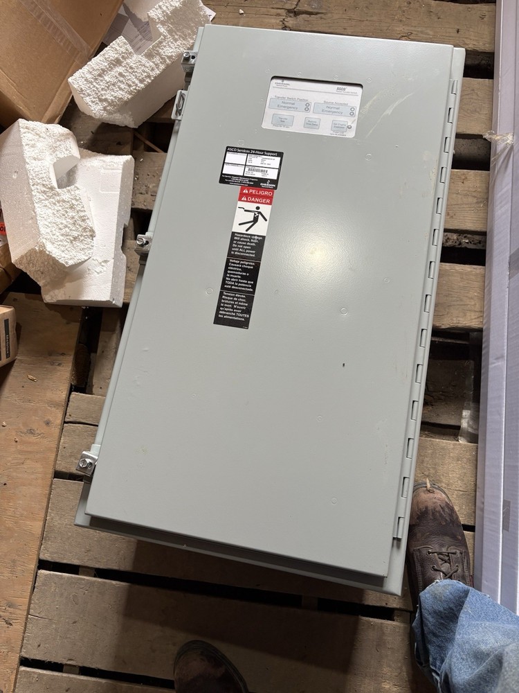 ASCO Automatic Transfer Switch 70A Model D00300B03007TXF MPN D00300B03007TXF