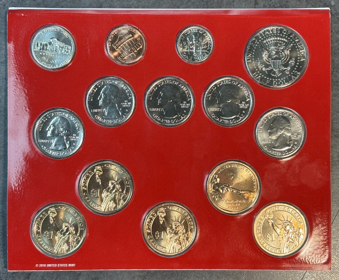 2011 P & D US Mint Complete Uncirculated Set 28 Coins w/ COA