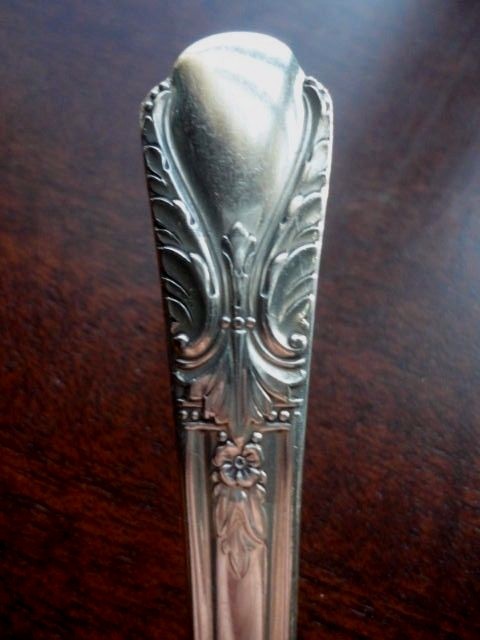 AVALON CABIN 1940 Silverware WM ROGERS FLATWARE Grille Fork Viande 7-1/2"