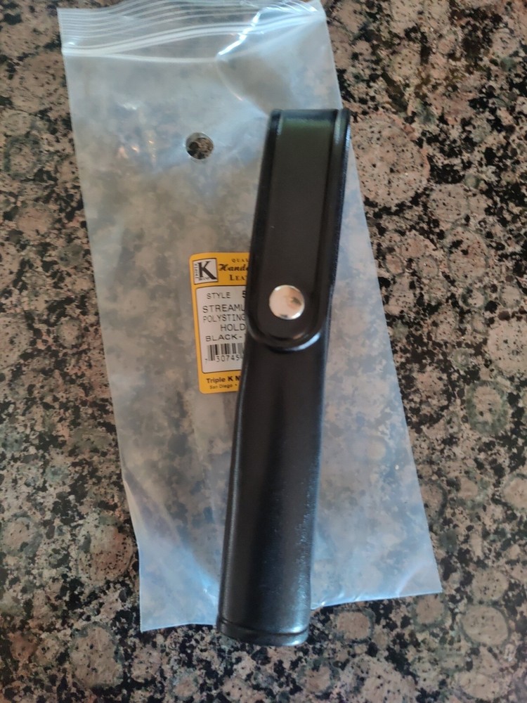 STREAMLIGHT STINGER POLYSTINGER OR SIMILAR PLAIN LEATHER CARRIER