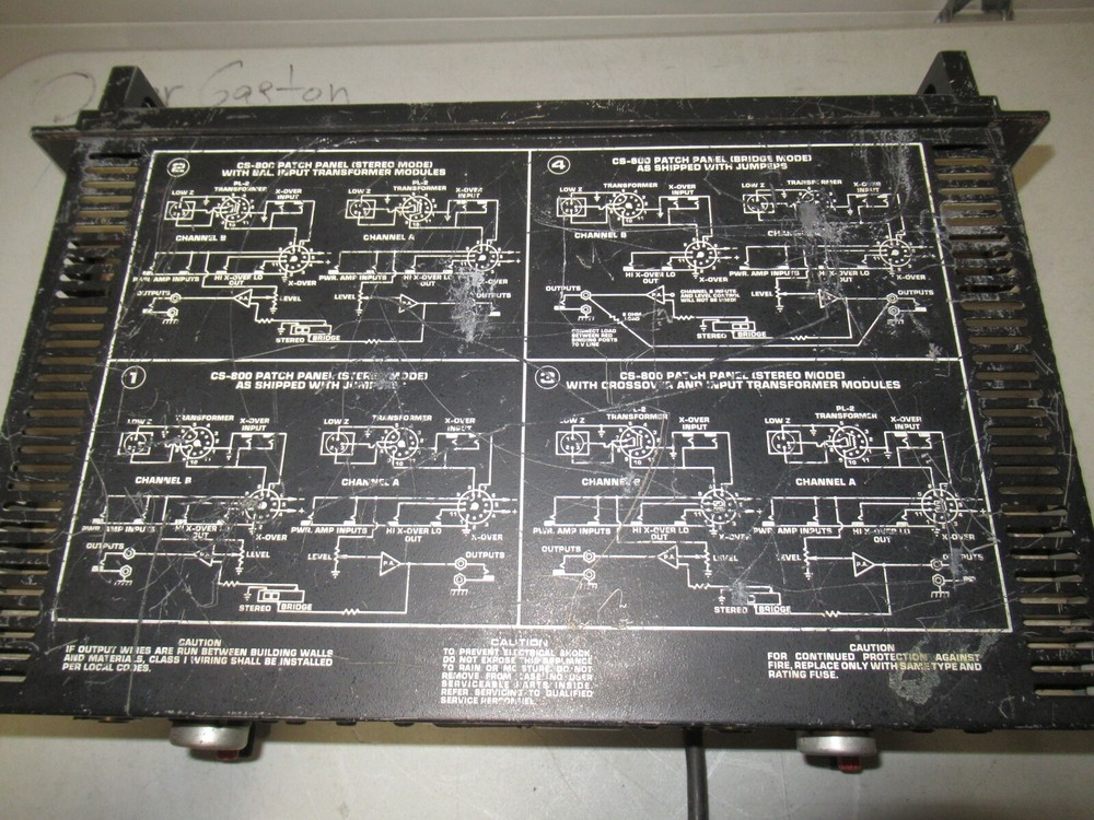 Peavey CS 800 Power Amplifier (read)