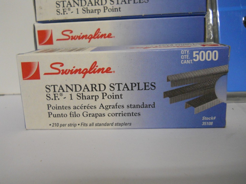 Lot- Swingline Standard Stapler. Destapler, & 21,250 Staples 1 Sharp Point