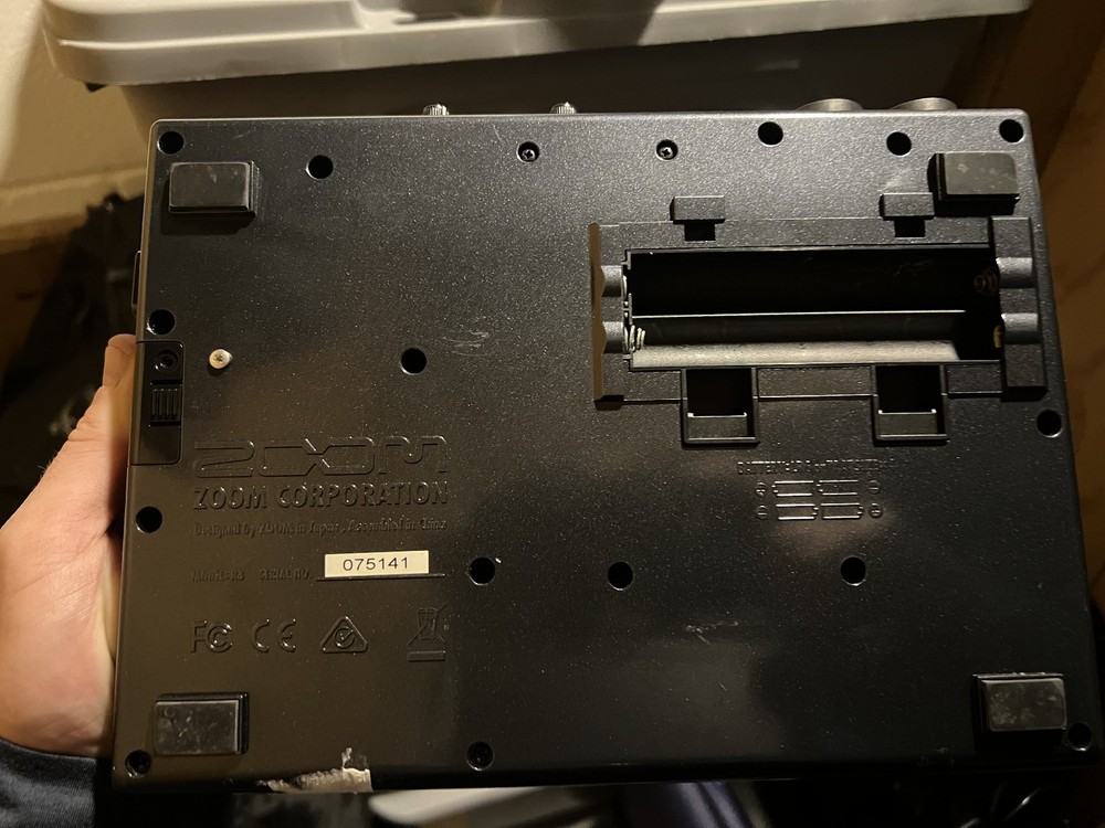 Zoom R8 Eight-Track Digital Recorder