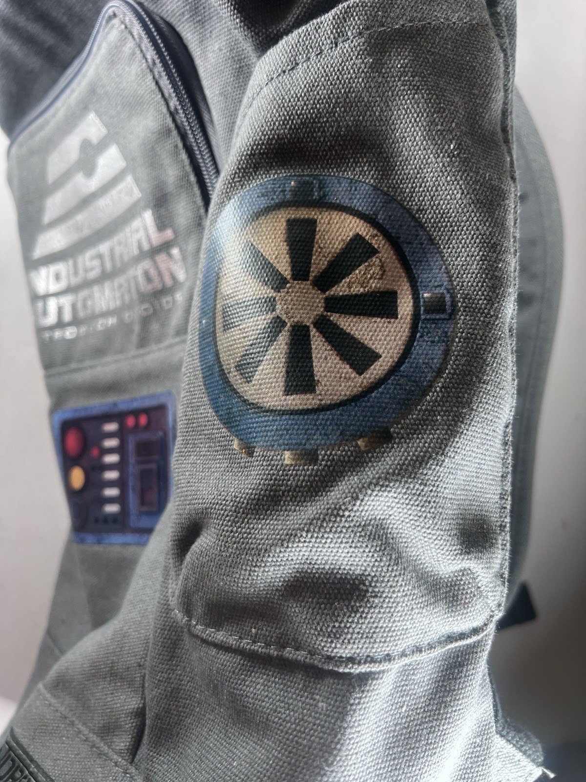 Star Wars Backpack Galaxy's Edge Droid Depot Automaton Astromech Disney Grey