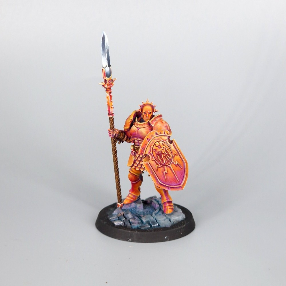 STORMCAST ETERNAL VINDICATOR- Warhammer- Pro Painted.