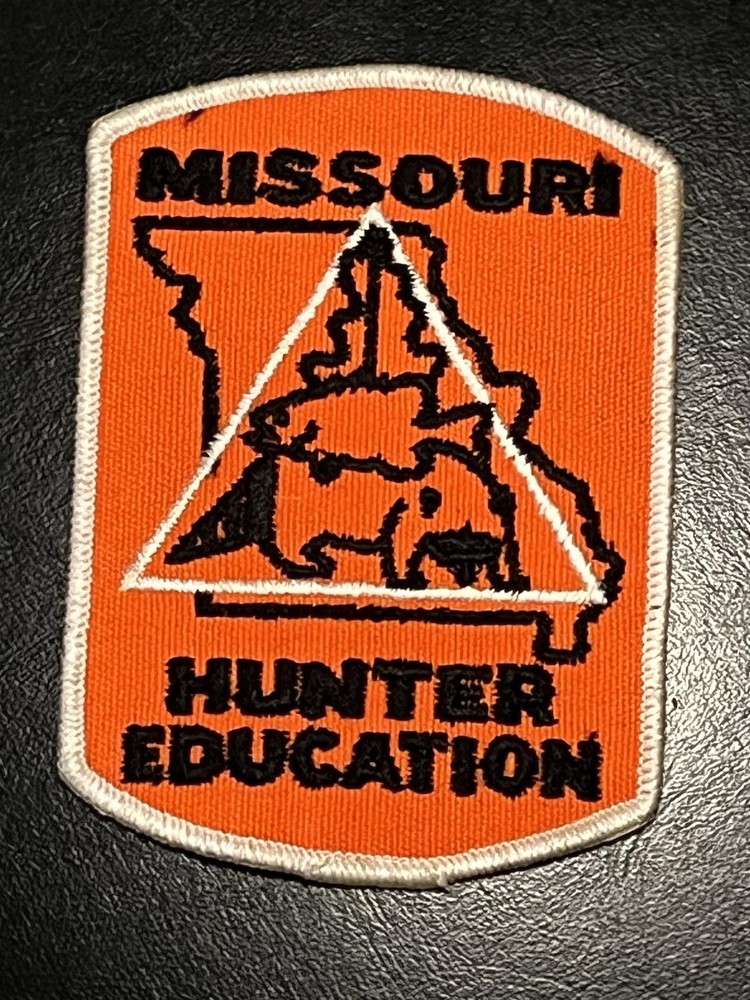 VINTAGE "MISSOURI HUNTER EDUCATION" PATCH