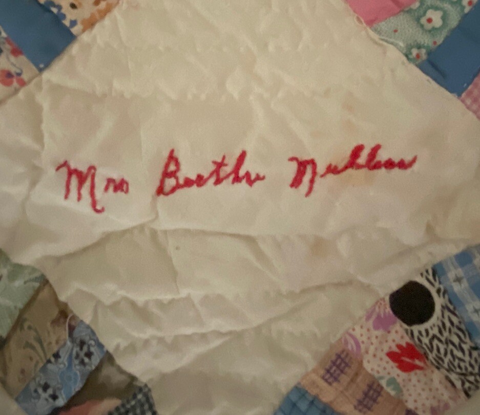 QUILT-‘SIGNED’ HANDMADE Wedding Ring Pattern 78” X 56” PATCHWORK *ANTIQUE*