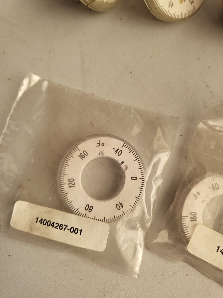 14004267-001 Scaleplate Insert FNIP 2 packs plus 4 knobs