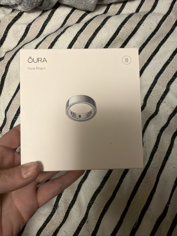 Oura Ring Gen 4, Size 8, Silver