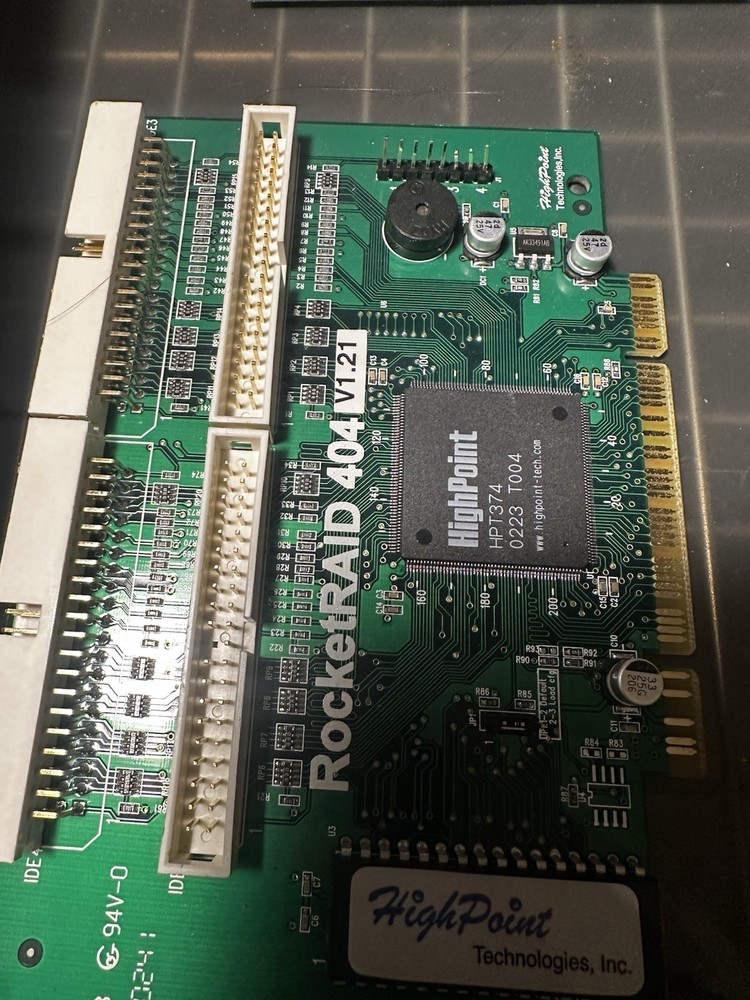 HighPoint RocketRAID 404 PCI IDE RAID controller card