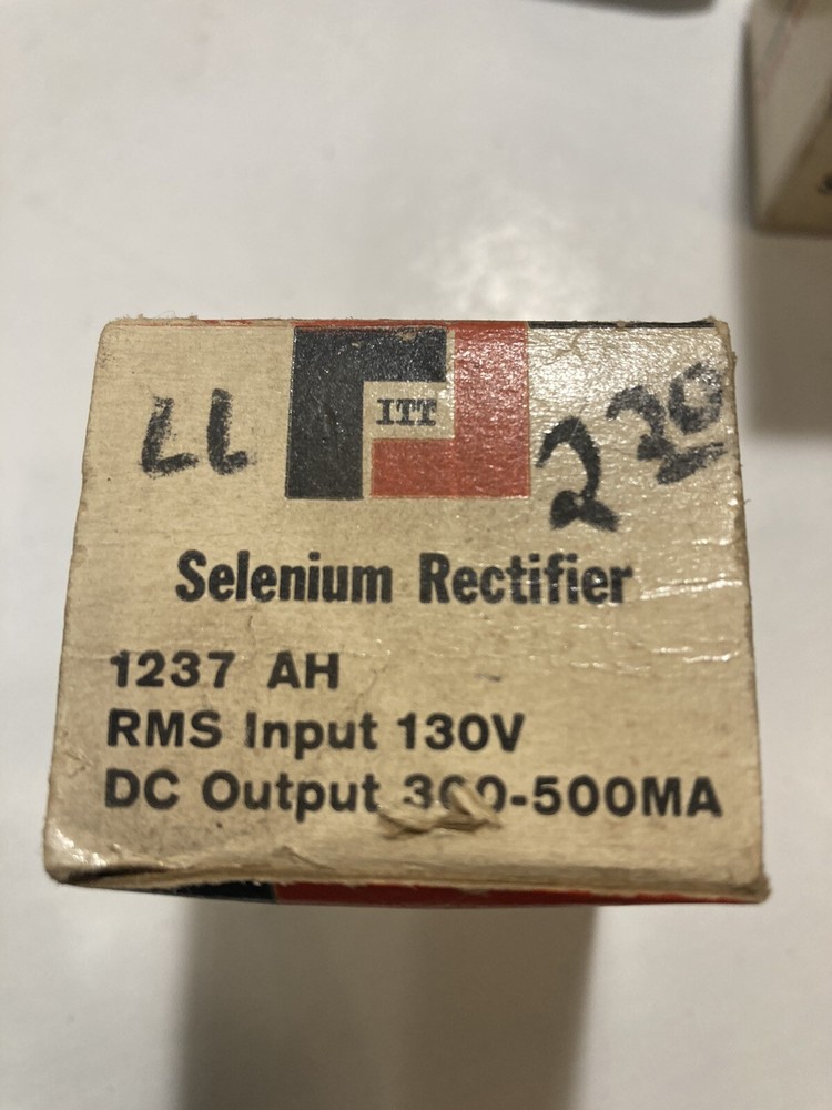 ITT SELENIUM RECTIFIER 300- 500 MA, RMS INPUT 130V - NOS IN BOX