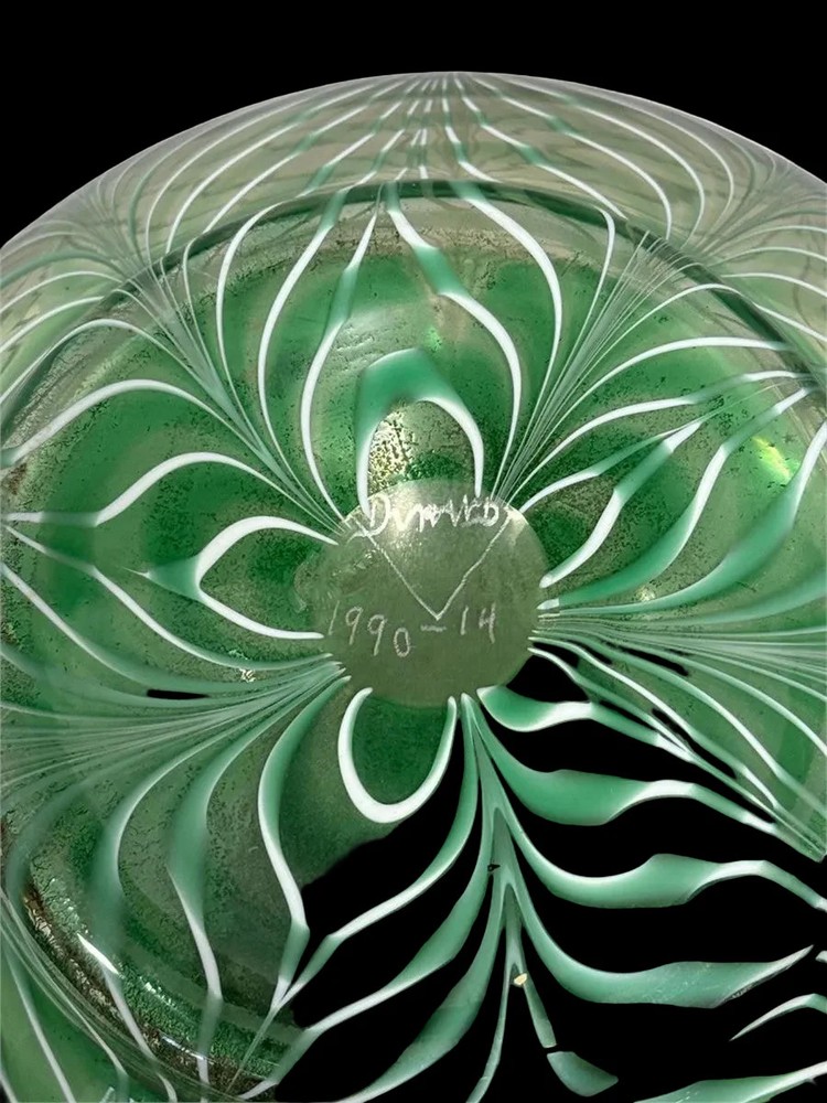 Massive Durand Pulled Feather Art Glass Vase