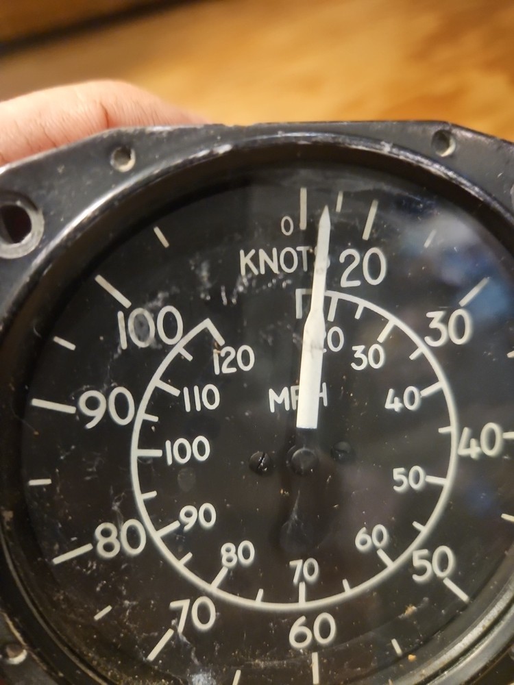 United Instruments Airspeed Indicator Part No. 8000