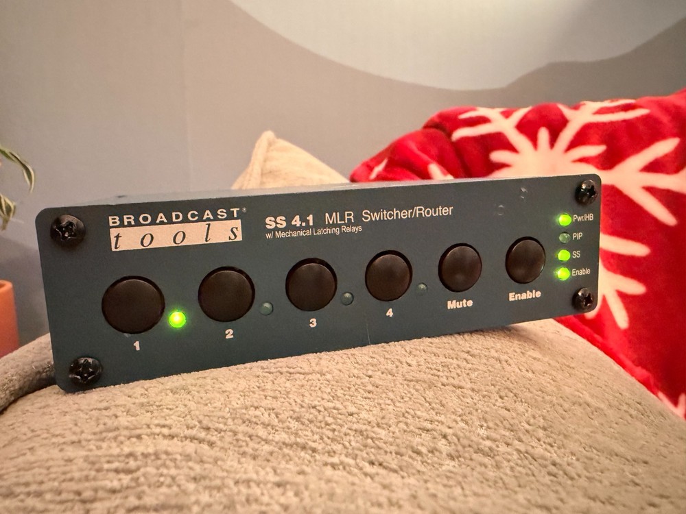 Broadcast Tools SS4.1 MLR Switcher/Router