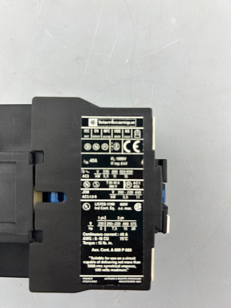 Telemecanique Square LC1D2510 Contactor (Used)