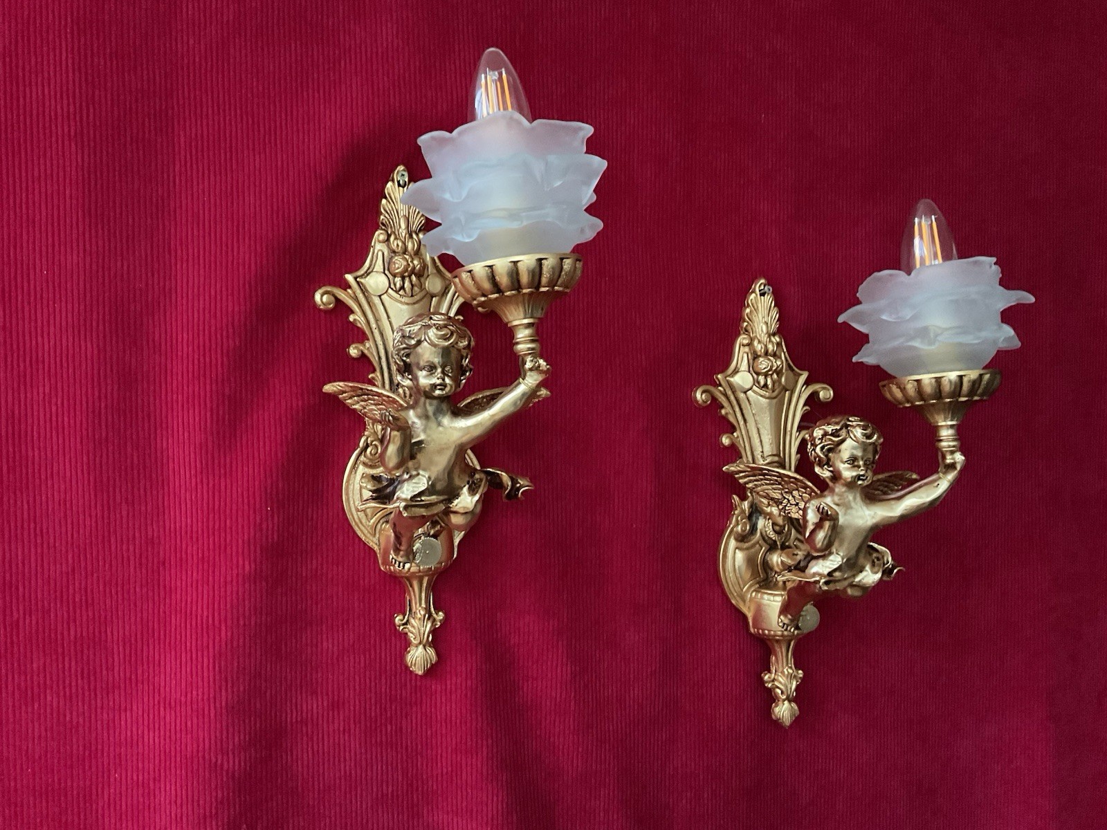 Pair Of Vintage French Putti Cherubs Winged angel Wall Lights Ormolu