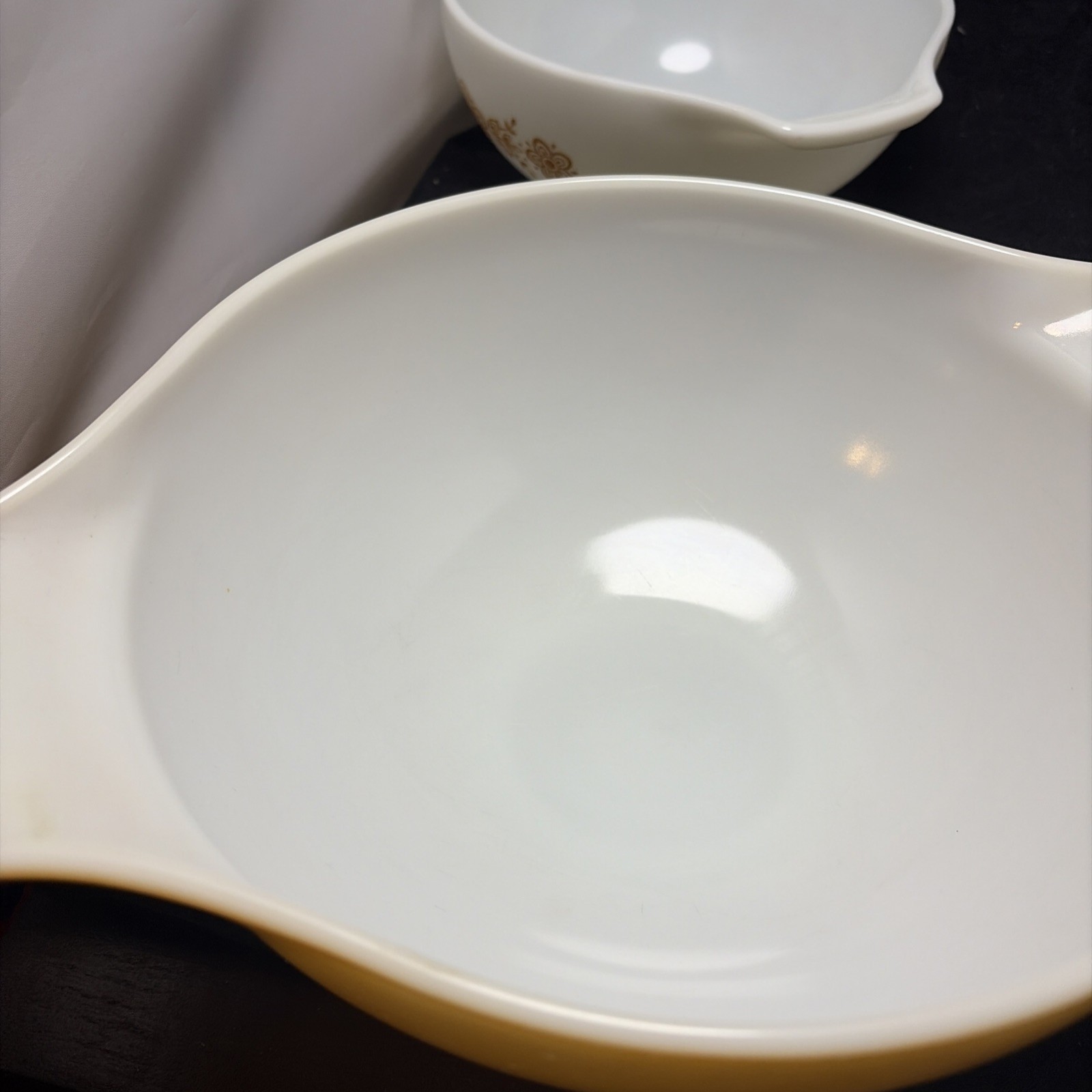 4 PYREX BUTTERFLY GOLD 4 CINDERELLA MIXING BOWLS 441-442-443 -444