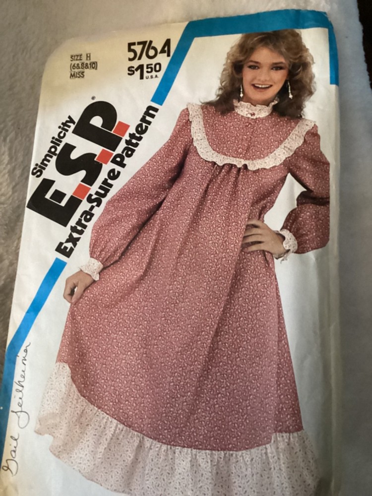1982  VINTAGE  SIMPLICITY E.S.P.  PATTERN #5764…. Has been cut
