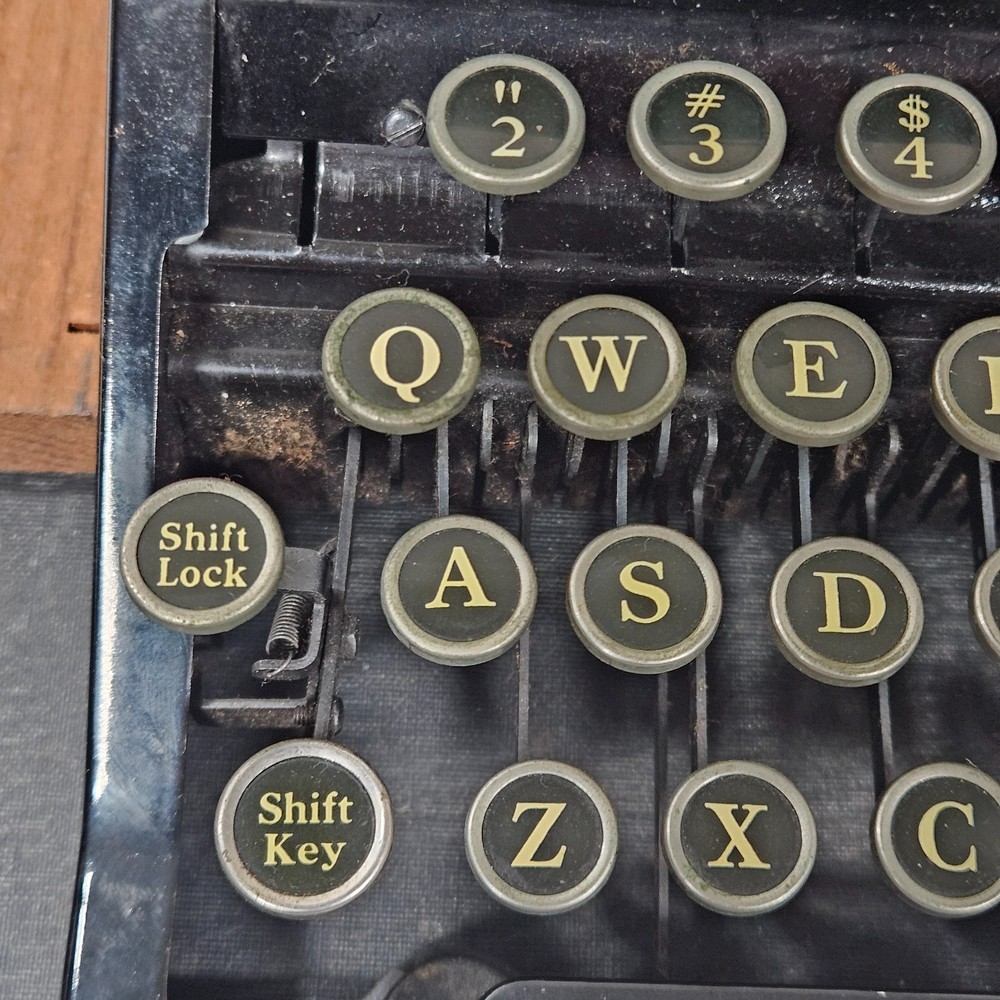1930s Corona Junior Model S Great Depression Typewriter With Case